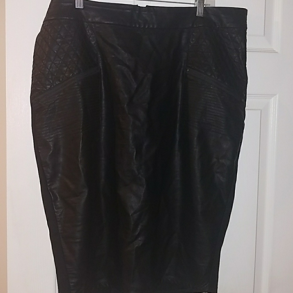 Pleather/Cotton Pencil Skirt 3/$20